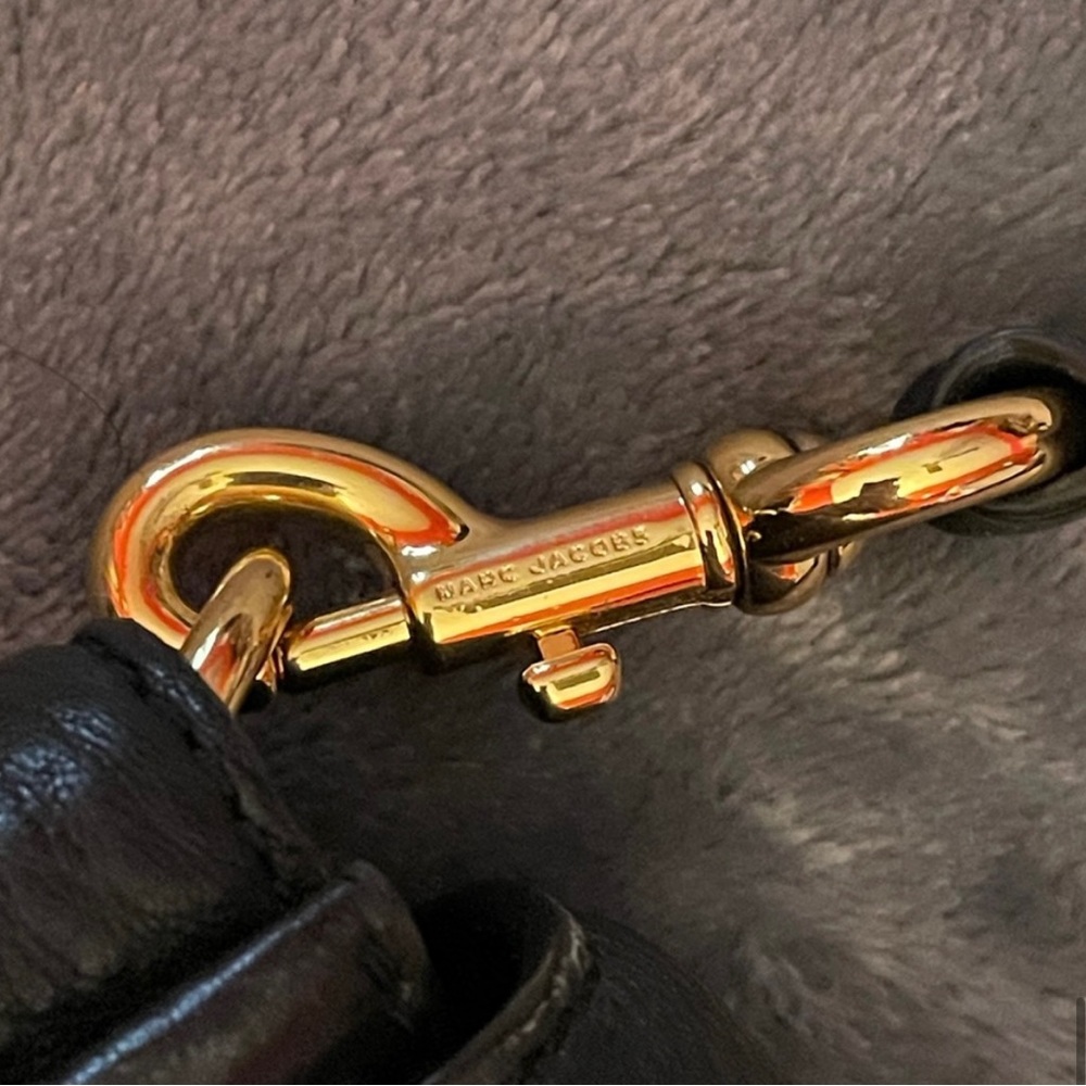Marc Jacobs Magnetic Bag - Picture 11 of 14